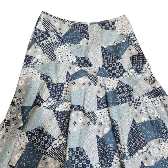 Chadwicks Full Skirt Size 16 Blue Patchwork Long Flowy Modest 33 in Waist - Picture 2 of 7